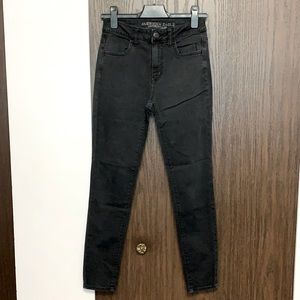 American Eagle Outfitters Black High-Rise Jeans